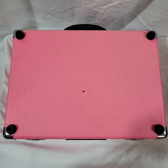 Victrola's pink black The Journey Suitcase Record Player UNTESTED NO RECORDS - Picture 7 of 14
